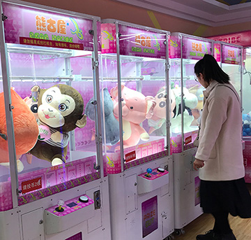 在主動收入達到瓶頸時，如何利用剪刀娃娃機增加被動收入？—立而方