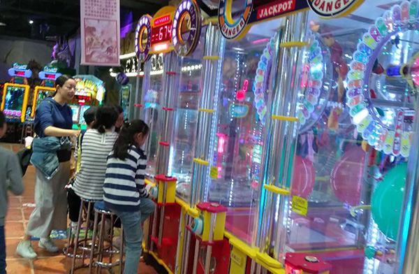 抓娃娃機彩票機