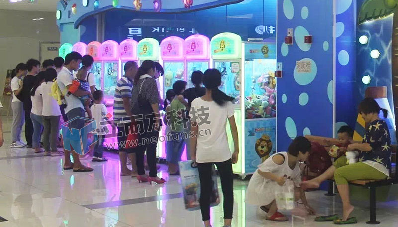 娃娃機(jī) ,剪刀機(jī),剪刀禮品機(jī),剪線娃娃機(jī)