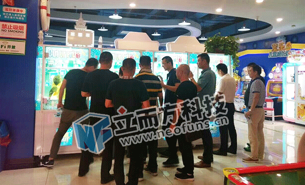 禮品機(jī),剪刀禮品機(jī),禮品機(jī)店如何運(yùn)營(yíng),禮品機(jī)技巧