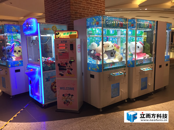 大型剪線大公仔機 
